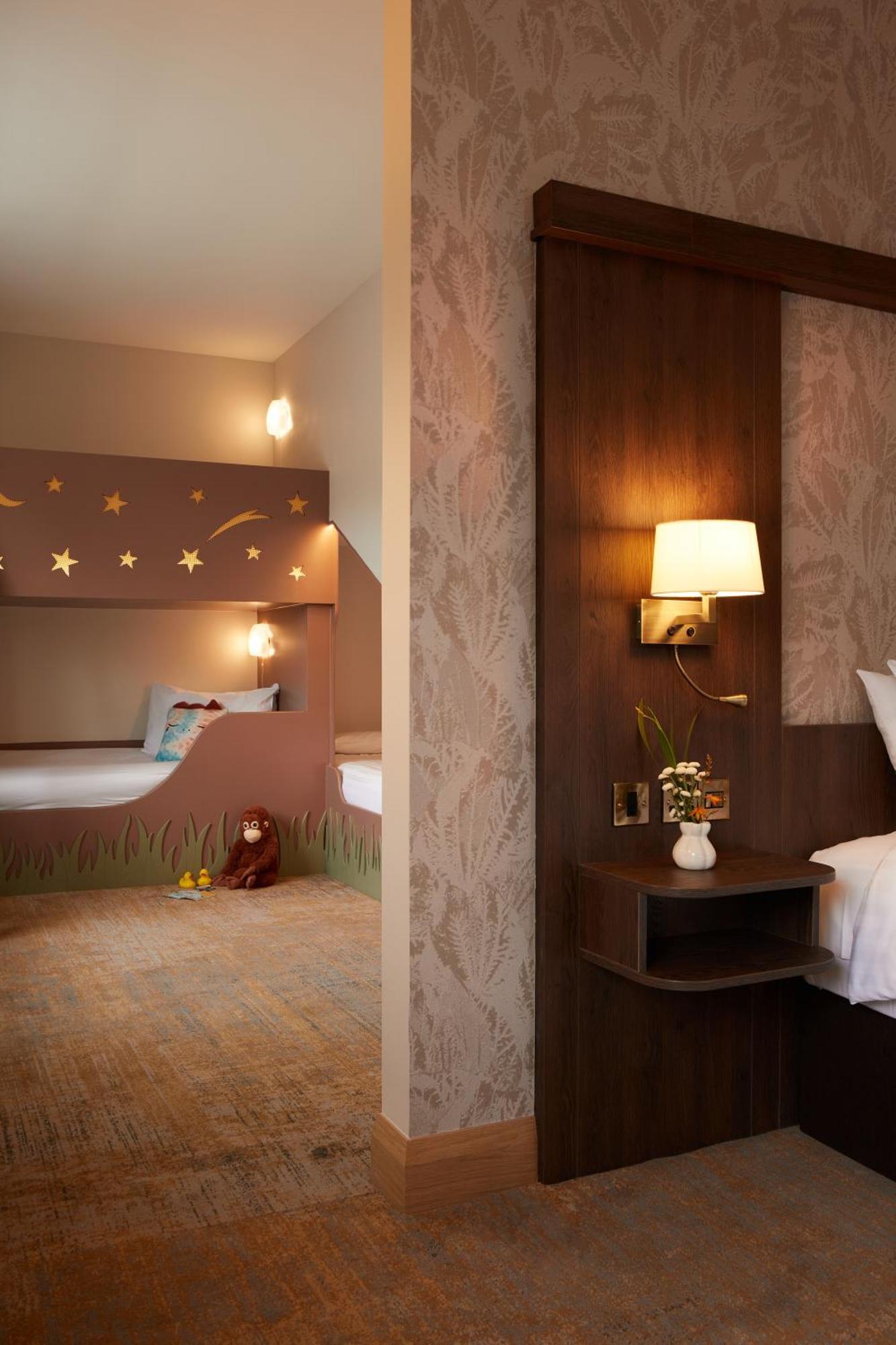 County Arms Birr Hotel Bagian luar foto